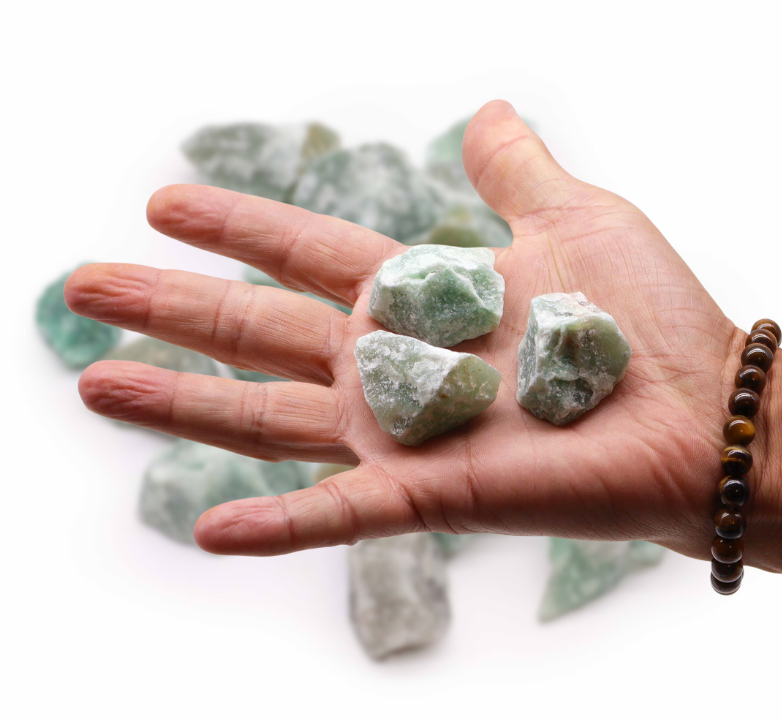 SUROWY kamień naturalny JADEIT ZIELONY